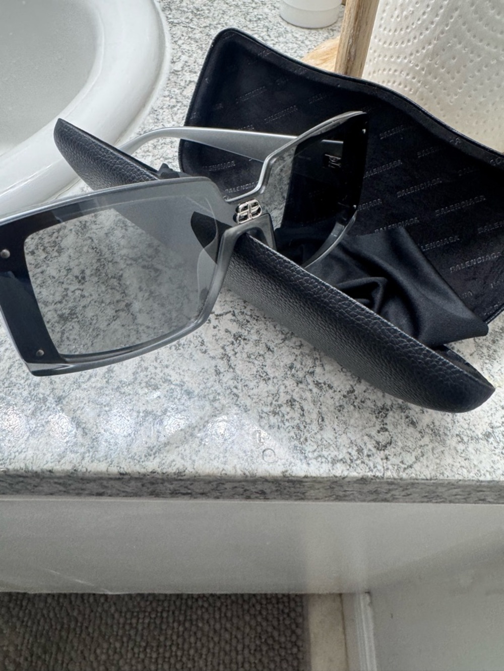 Balenciaga Oversized Shield Sunglasses in Gray and Silver - Picture 2 of 3
